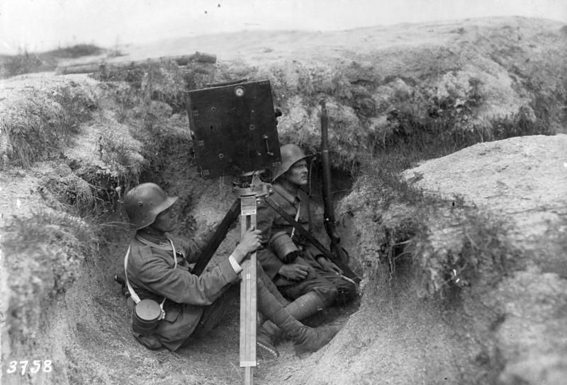 Kriegskinematograph im Ersten Weltkrieg.